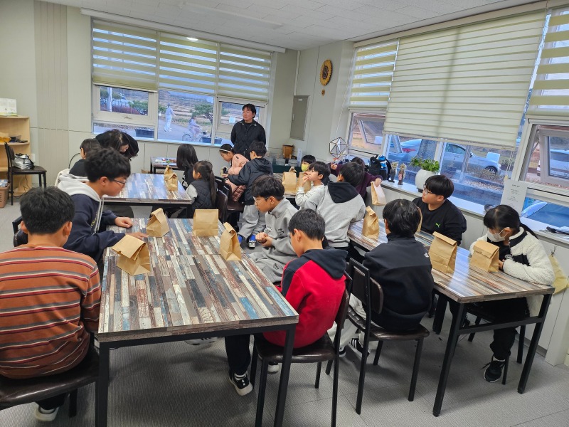 KakaoTalk_20251204_113957958_07 (1).jpg